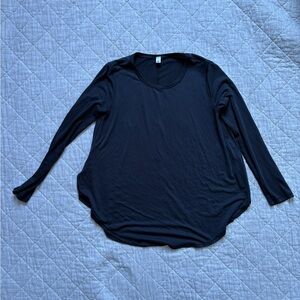 Lululemon Black Flowy Long Sleeve Women's Top